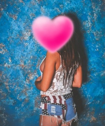 Я самая креативная и нежная индивидуалка из Москвы, готовая раствориться в тебе и сделать каждое наше свидание незабываемым. Я знаю, как дарить настоящее наслаждение и исполнять самые смелые фантазии. Мои фото соответствуют действительности, так что можешь быть уверен, что получишь то, что видишь. Моя улыбка и взгляд заставят тебя стонать от желания. Нарядная ночь или жаркий день - общение со мной полное магии и страсти. Забудь о рутине и позволь себе насытиться настоящей страстью. Я жду тебя, чтобы сделать с тобой самое неповторимое. 😉 9137, 29 лет