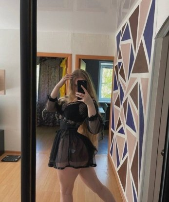 Сексуальная брюнетка с аппетитной фигурой ждет встречи с по-настоящему щедрым мужчиной! Отдамся тебе полностью и без остатка, погрузимся в мир страсти и наслаждения вместе. Фото и все детали при личной встрече. 9741, 24 года